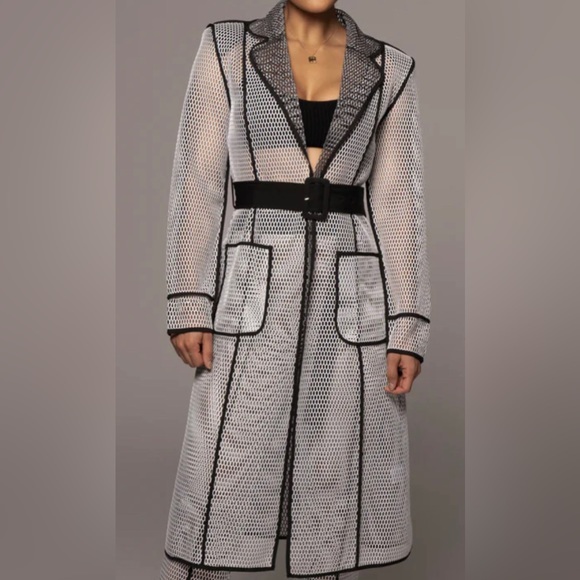 NWT • JLUXLABEL • BLACK BEXLEY COAT • SMALL • BLACK & WHITE - Picture 3 of 3